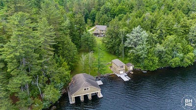/international/us/8-pinehurst-road-saranac-lake-ny-110106988290/