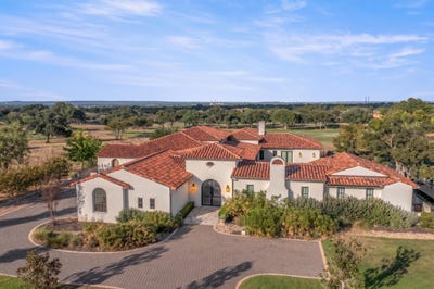 /international/us/451-la-serena-horseshoe-bay-tx-110110351172/
