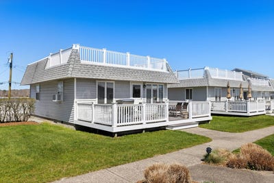 /international/us/32-bay-avenue-east-quogue-ny-110107722518/