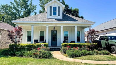 /international/us/1633-e-hatton-st-pensacola-fl-110107554449/