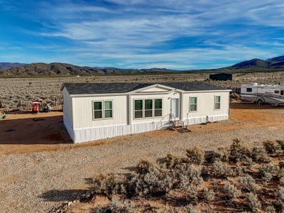 /international/us/70-camino-de-golondrina-ranchos-de-taos-nm-110106350951/