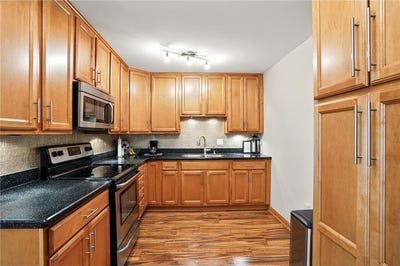 /international/us/6450-york-avenue-s-edina-mn-110101048386/