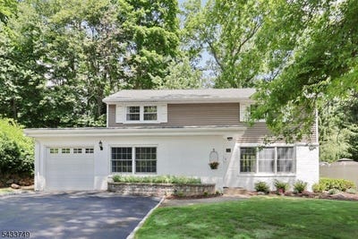 /international/us/153-bergen-ave-waldwick-boro-nj-110108543595/