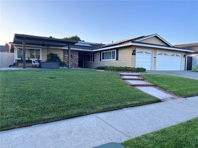 /international/us/701-longfellow-placentia-ca-110108342816/