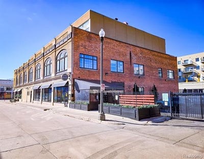 /international/us/3100-woodward-avenue-detroit-mi-110097228187/