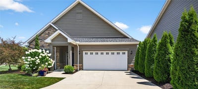 /international/us/4058-coventry-circle-huron-oh-110101449775/