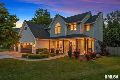 /international/us/820-e-spruce-street-chatham-il-110100348210/