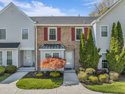 /international/us/16-vassar-place-morganville-nj-110107788174/