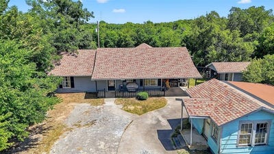 /international/us/602-1-2-w-grand-street-whitewright-tx-110101319211/