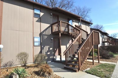 /international/us/109-ashley-drive-fairview-heights-il-110108656433/
