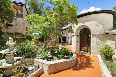 /international/us/22-indian-creek-loop-kerrville-tx-110101314337/?lang=zh-cn