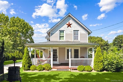 /international/us/148-montauk-highway-westhampton-ny-110102032862/