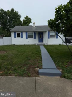 /international/us/5608-tremont-drive-alexandria-va-110108410180/