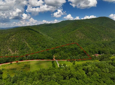/international/us/1079-sherwood-lake-road-white-sulphur-springs-wv-110100946846/