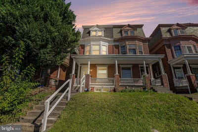 /international/us/2327-n-3rd-street-harrisburg-pa-110120563399/