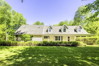 /international/us/6865-custer-road-port-sanilac-mi-110108532587/
