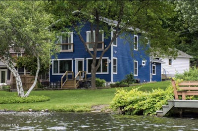 /international/us/90-w-shore-drive-valatie-ny-110108477568/