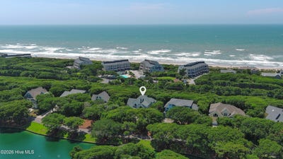 /international/us/573-coral-ridge-road-pine-knoll-shores-nc-110109757832/