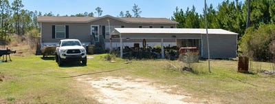 /international/us/1350-pleasant-rest-rd-wewahitchka-fl-110109595726/