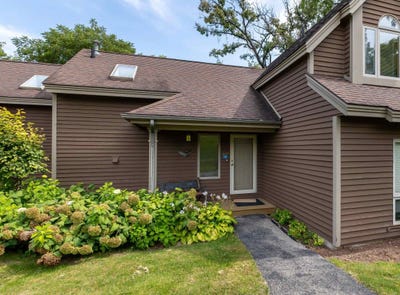 /international/us/127-walnut-hill-drive-galena-il-110102406284/