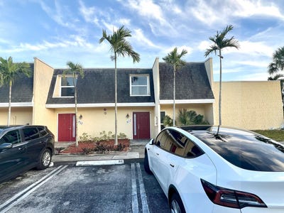 /international/us/512-sw-1st-street-boynton-beach-fl-110106439375/