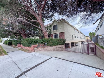 /international/us/2318-16th-st-santa-monica-ca-110108341922/