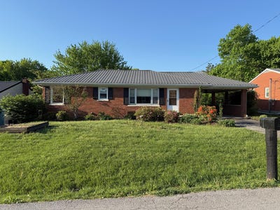 /international/us/208-gale-drive-lancaster-ky-110107513990/