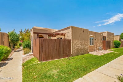 /international/us/1040-e-pueblo-road-phoenix-az-110120416479/