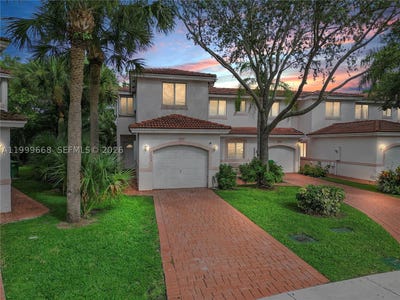 /international/us/7659-tamarac-island-circle-tamarac-fl-110107604757/