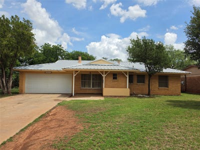 /international/us/1685-n-willis-street-abilene-tx-110108385038/