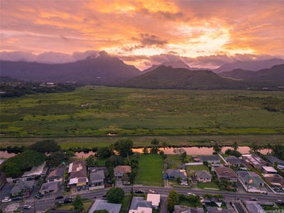 /international/us/221-kihapai-street-kailua-hi-110108478355/
