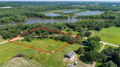 /international/us/lot-3-316th-street-le-sueur-mn-110093436018/