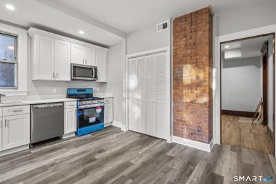 /international/us/548-ferry-street-new-haven-ct-110107940195/