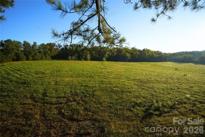 /international/us/2233-rodman-road-chester-sc-110120136947/