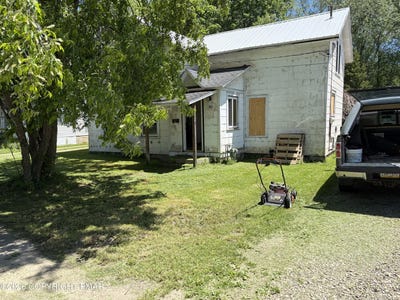 /international/us/322-park-avenue-warren-pa-110108542645/