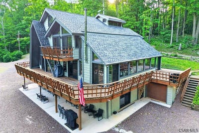 /international/us/927-wilkins-hollow-road-addison-pa-110108639208/