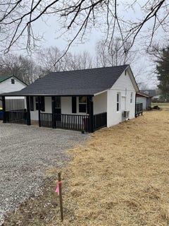 /international/us/131-e-smith-avenue-adairville-ky-110098298425/?lang=zh-tw