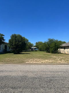 /international/us/106-w-avenue-t-lot-11-san-angelo-tx-110107545267/