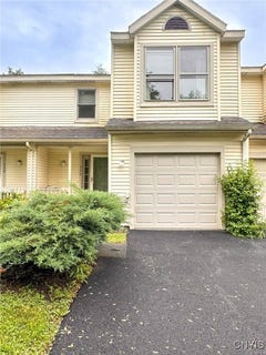 /international/us/528-meadow-drive-utica-ny-110100076523/