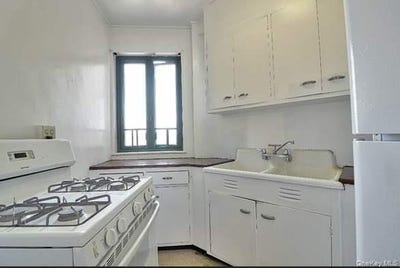 /international/us/1594-unionport-road-bronx-ny-110107192142/