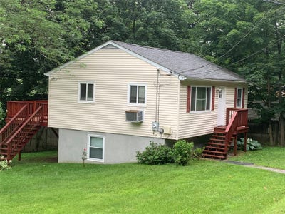 /international/us/21-rockwood-road-carmel-ny-110098759443/
