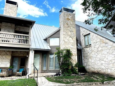 /international/us/805-139-loop-534-kerrville-tx-110108386198/