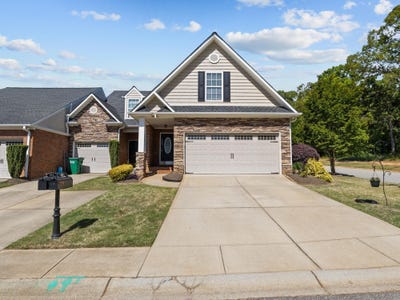/international/us/120-middleton-park-ln-moore-sc-110107457808/