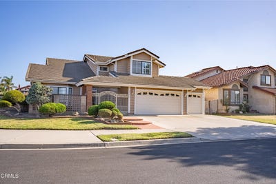 /international/us/2500-lilac-walk-oxnard-ca-110107687505/
