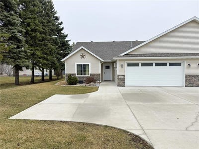 /international/us/1821-s-cascade-street-fergus-falls-mn-110107316509/