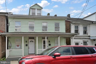 /international/us/231-valley-street-new-philadelphia-pa-110100657054/
