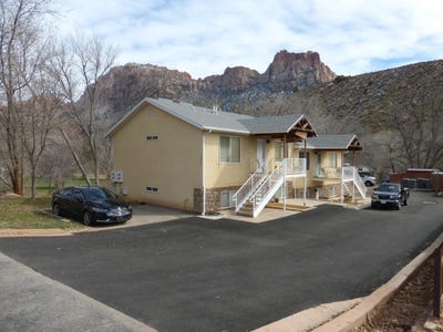 /international/us/1751-zion-park-blvd-springdale-ut-110105527686/