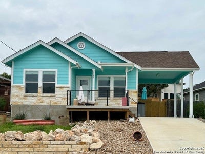 /international/us/1285-live-oak-spring-branch-tx-110102079598/