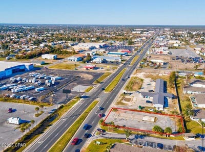 /international/us/325-s-tyndall-parkway-panama-city-fl-110101202111/