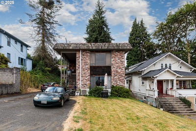 /international/us/110-w-c-st-rainier-or-110101001947/